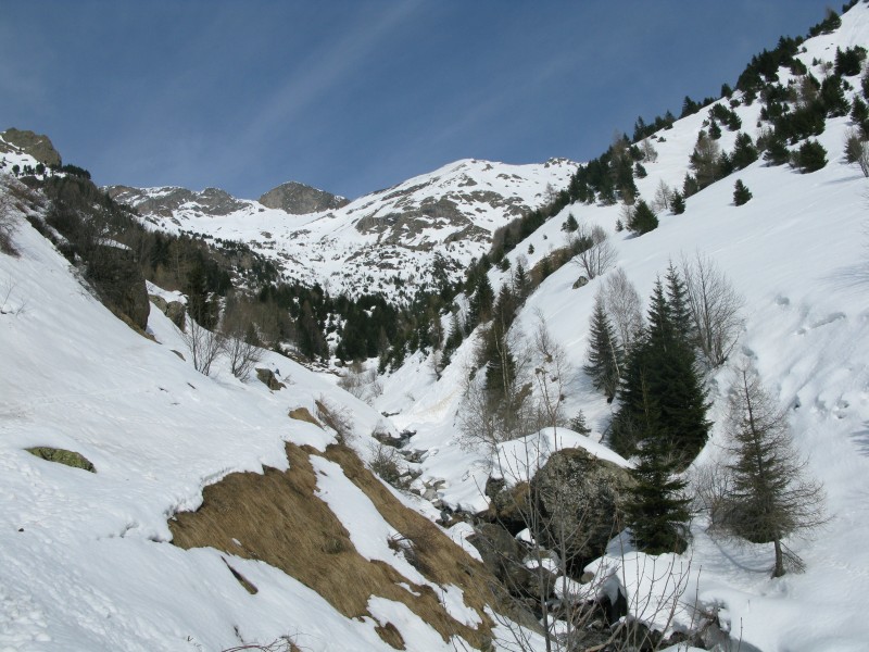 #5 Le torrent : vers 1600m - neige pourrie Le torrent : vers 1600m - neige pourrie