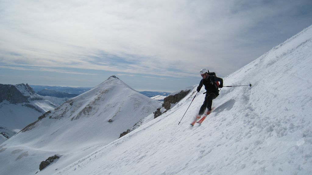 #13 Grand Ferrand Face Sud : Tomtom sous le regard de Tete de Vallon Pierra Grand Ferrand Face Sud : Tomtom sous le regard de Tete de Vallon Pierra