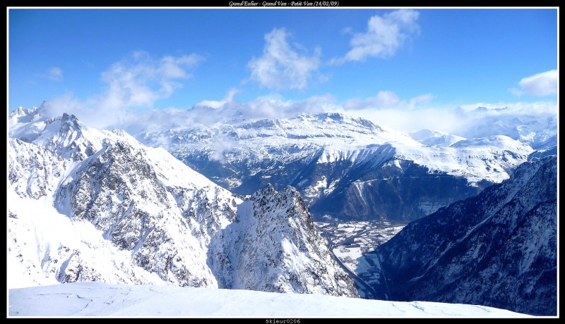 #5 Panorama : La vallée de l Panorama : La vallée de l'Oisans et le Domaine des Grandes Rousses.