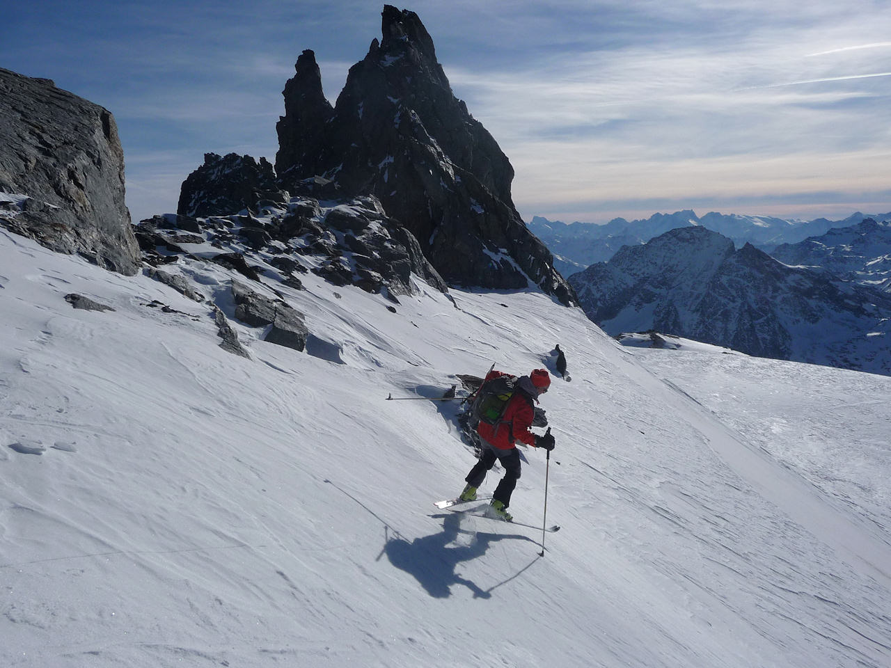 #15 Veloski à l Veloski à l'attaque : Le départ du sommet : neige dure, mais bon grip