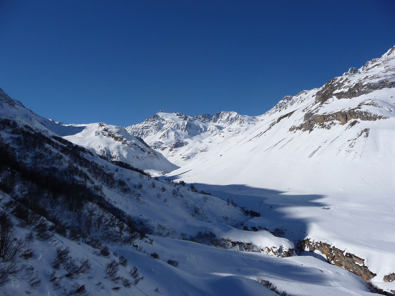 #1 Montaimont : C Montaimont : C'est ici que l'on quitte le vallon de Chavière pour se diriger vers le glacier du Génépy