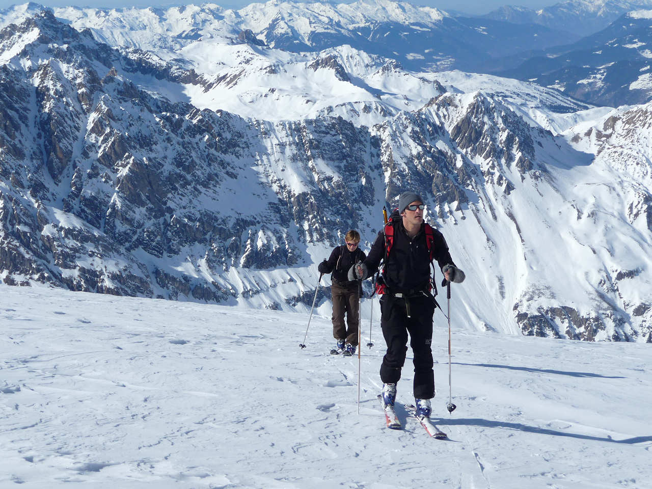 #8 vers 3200 m : La pente s vers 3200 m : La pente s'adoucit