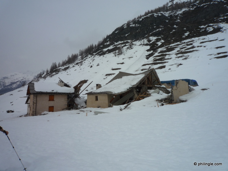 Valpreyvere : Valpreyvere, detruit par des avalanches en decembre