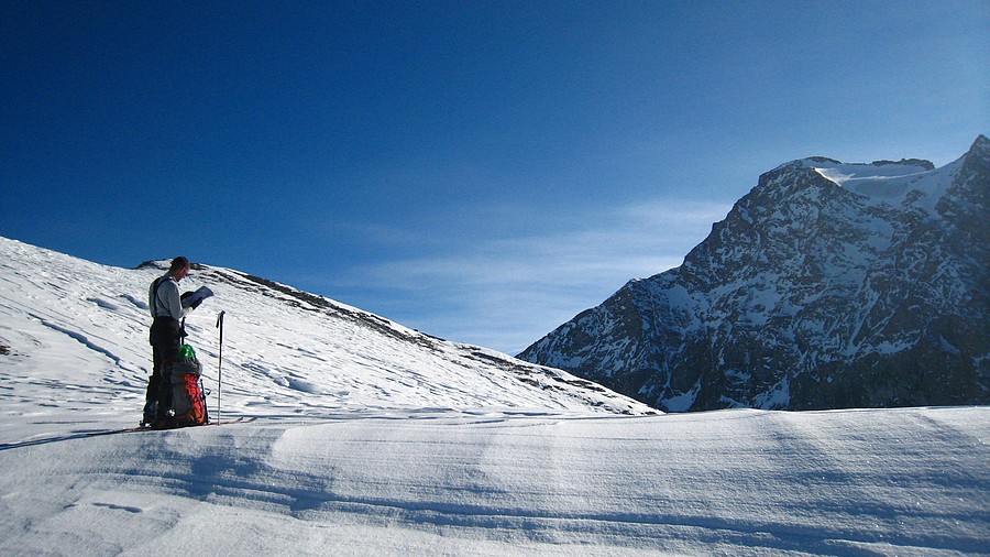 La croix rousse : A droite de la photo, le glacier suspendu de la croix Rousse, magnifique. Je l'aurais un jour, je l'aurais!