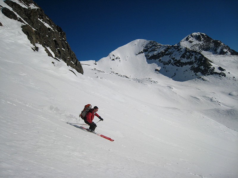 Pointe Chalanson : Jip sur fond de Pointe de Chalanson et Gde Ciamarella derrière