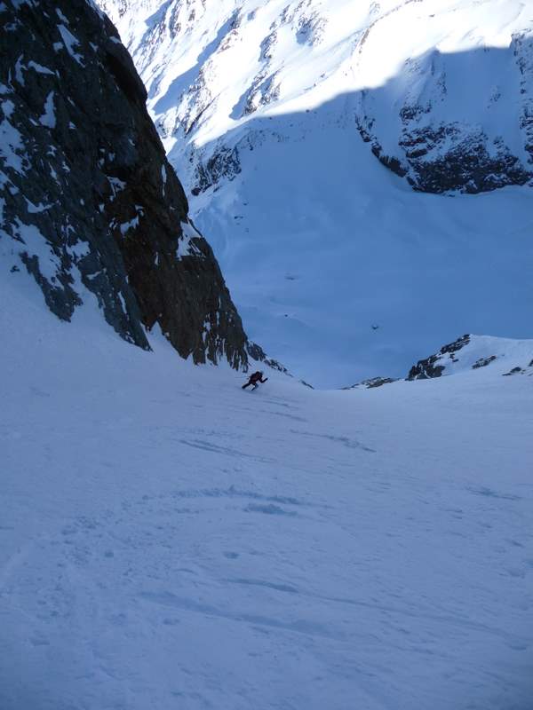 #5 Pte Inf. de Tricot : Dans le milieu du couloir NE Pte Inf. de Tricot : Dans le milieu du couloir NE