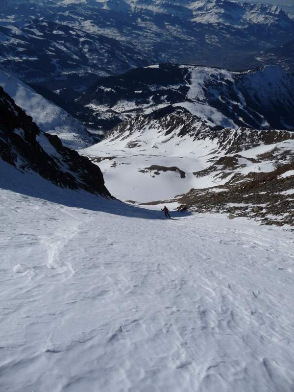 #4 Tête Rousse : La descente du versant WNW sous Tête Rousse Tête Rousse : La descente du versant WNW sous Tête Rousse
