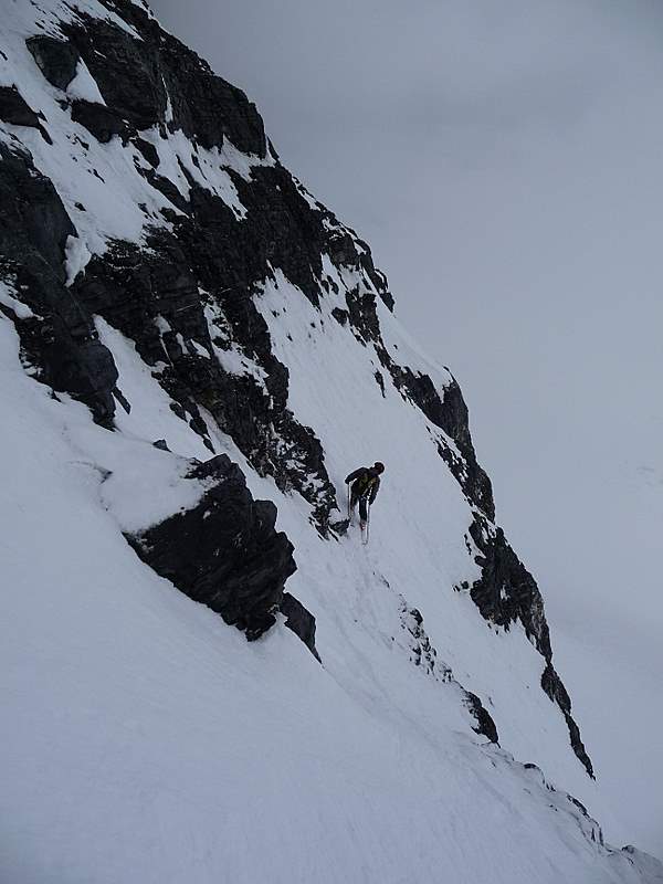 #6 Pte d Pte d'Anterne : La dernière traversée en bas du couloir