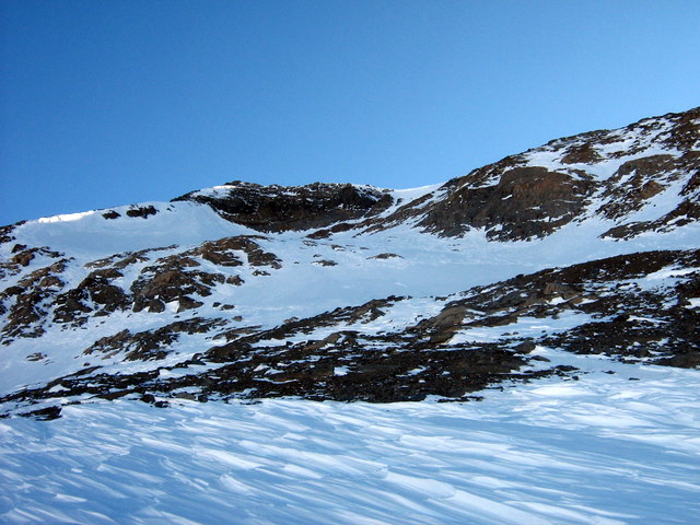 #2 Sous le col de la pyramide : l Sous le col de la pyramide : l'itinéraire semble évident