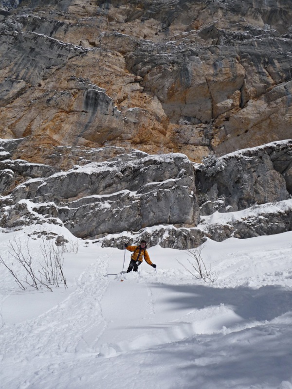 #8 Combe du Prayet : Sylvain à sa réception du saut de barre de 127m, la classe ! Combe du Prayet : Sylvain à sa réception du saut de barre de 127m, la classe !