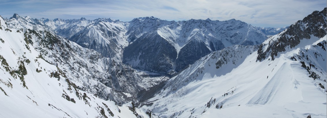 #2 La vue depuis Menoux : De l La vue depuis Menoux : De l'Olan à la montagne de Ceüze en passant par les Bans, le Sirac et le Vieux Chaillol