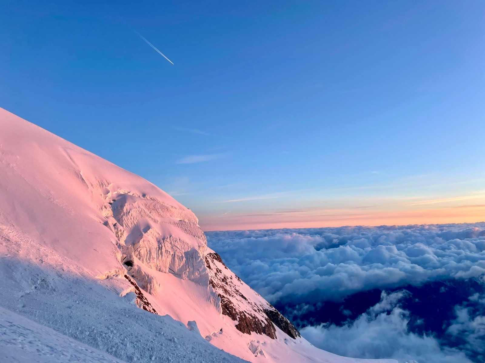 Mont Blanc par le petit plateau, descente par la Face Nord - mais attends, c'est le mont blanc ou le mont rose??