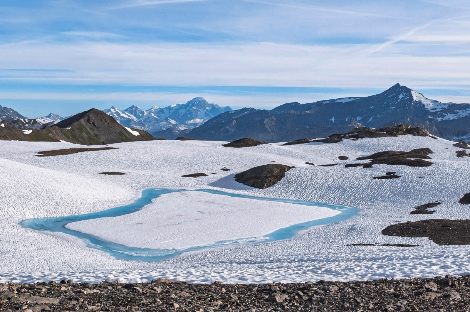 Pointe de la Sana, et boucle Fond des fours>Rocheure>Barmes de l'ours>Vallon du Charvet - Un des Lacs sous le col de la Rocheure