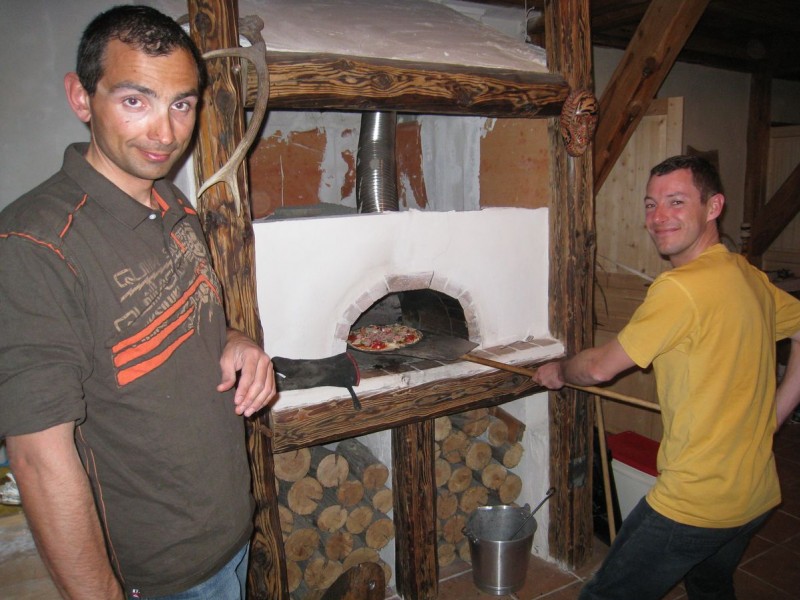 #4 Jip enfourne (s....)la pizza : Mangeable ou pas! Jip enfourne (s....)la pizza : Mangeable ou pas!