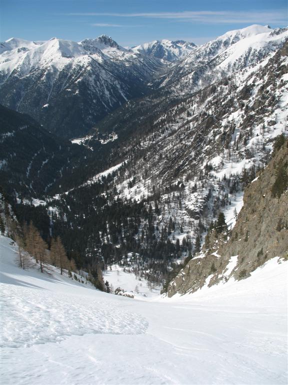 #2 vue du sommet vers le couloir : vue du couloir du haut vue du sommet vers le couloir : vue du couloir du haut