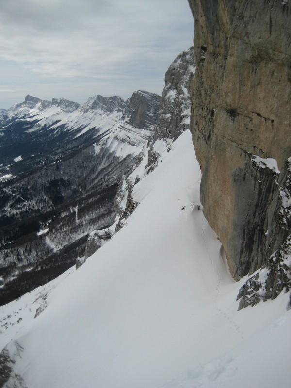 #2 Vire : La vire d Vire : La vire d'accès au Pas de la Balme.