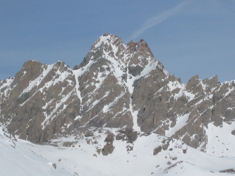 #7 Chambeyron : l Chambeyron : l'Aiguille de Chambeyron et le couloir Gastaldi