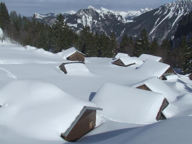 #11 Mont Billiat : Chalets de Mevonne Mont Billiat : Chalets de Mevonne