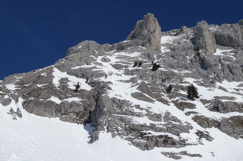 #4 Pte Dzérat : Le couloir SE Pte Dzérat : Le couloir SE