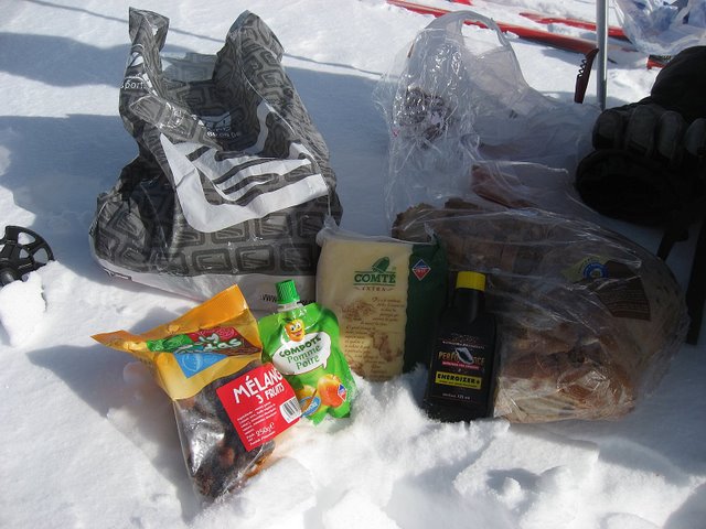 #7 Menu du sportif : Première pause casse-croûte sous Pierre Blanche Menu du sportif : Première pause casse-croûte sous Pierre Blanche