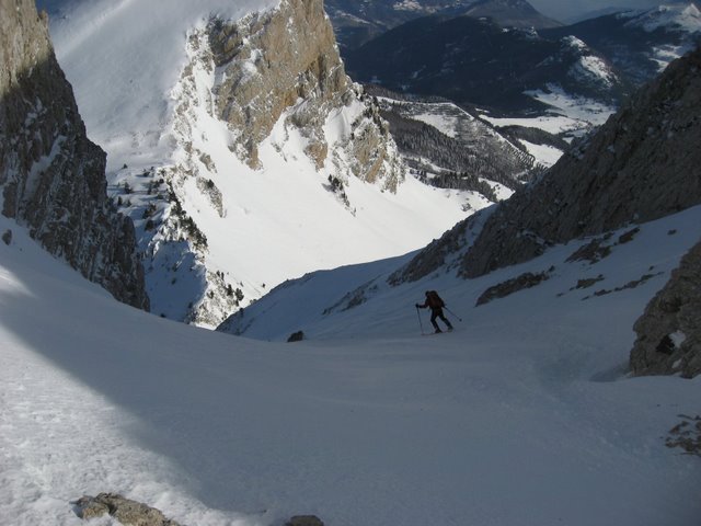 #6 Grand Veymont : Descente sur le Pas de la Ville un peu tôt pour le décaillage Grand Veymont : Descente sur le Pas de la Ville un peu tôt pour le décaillage