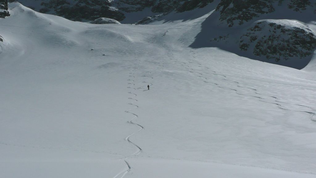 #10 Descente sur le replat 2100 : Descente sur le replat 2100. C Descente sur le replat 2100 : Descente sur le replat 2100. C'est particulièrement bon !
