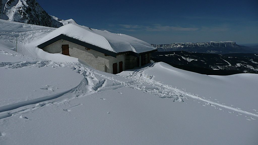 #11 Antoine Cros : Appercu enneigement au refuge Antoine Cros... Antoine Cros : Appercu enneigement au refuge Antoine Cros...