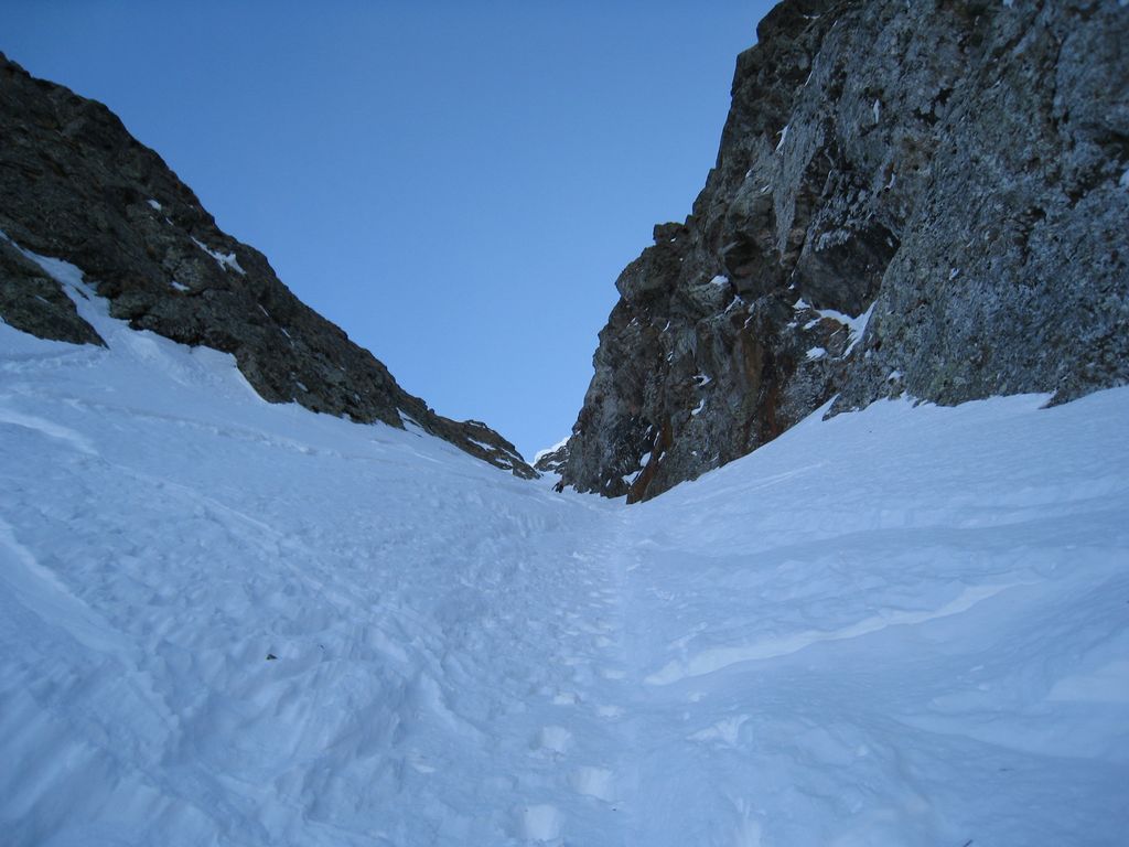 #2 Petit Armet W : vers le haut, une personne nous a doublé dans le couloir Petit Armet W : vers le haut, une personne nous a doublé dans le couloir