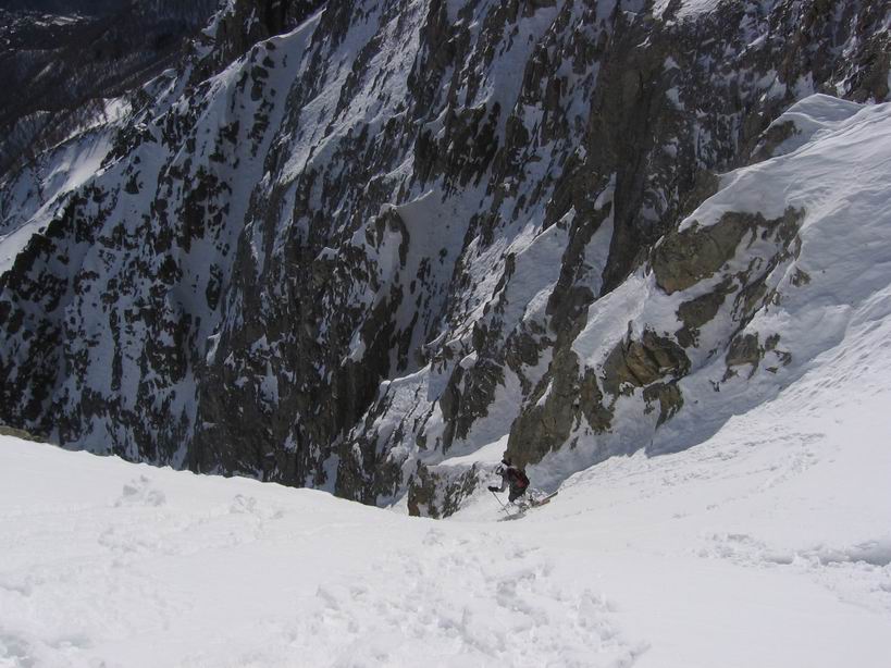 #3 Pointe Melchior - Face Est : Le couloir du bas Pointe Melchior - Face Est : Le couloir du bas