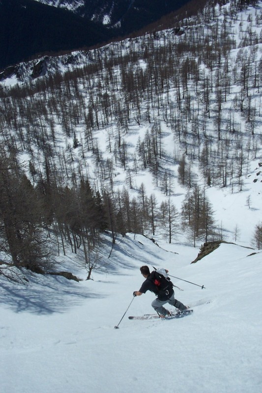 Petit toboggan : Toune et moi, nous nous sommes bien éclaté dans cette petite combe