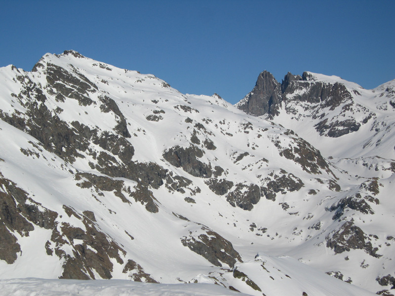#9 Du sommet du Gd Colon : Grande Lance de Domène et trois Pics de Belledonne Du sommet du Gd Colon : Grande Lance de Domène et trois Pics de Belledonne