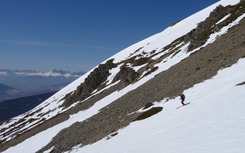 #5 Tête de Grisonnière : C Tête de Grisonnière : C'est vrai que quand on regard vraiment de l'autre côté, il y a aussi la barrière E du Vercors.... Il y a de belles ballades dans la région....