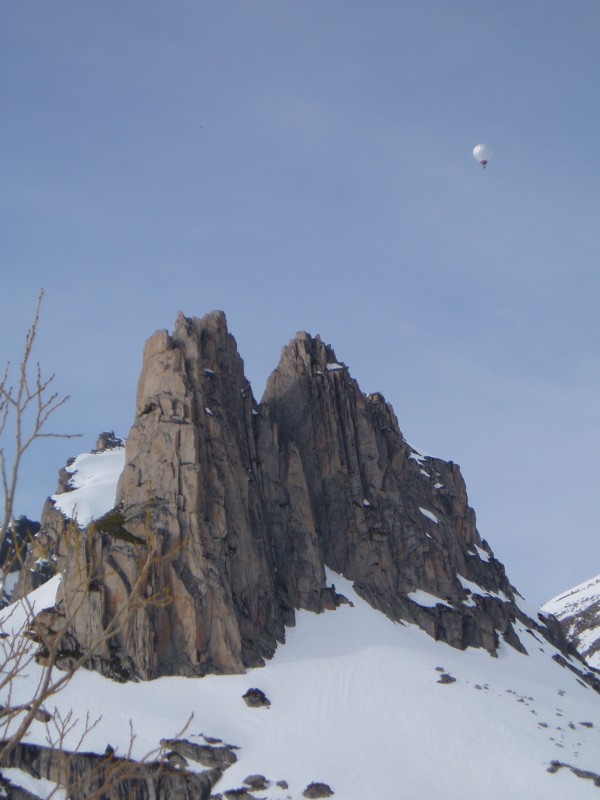 #7 Montgolfière : Au-dessus des Aiguilles d Montgolfière : Au-dessus des Aiguilles d'Amitges