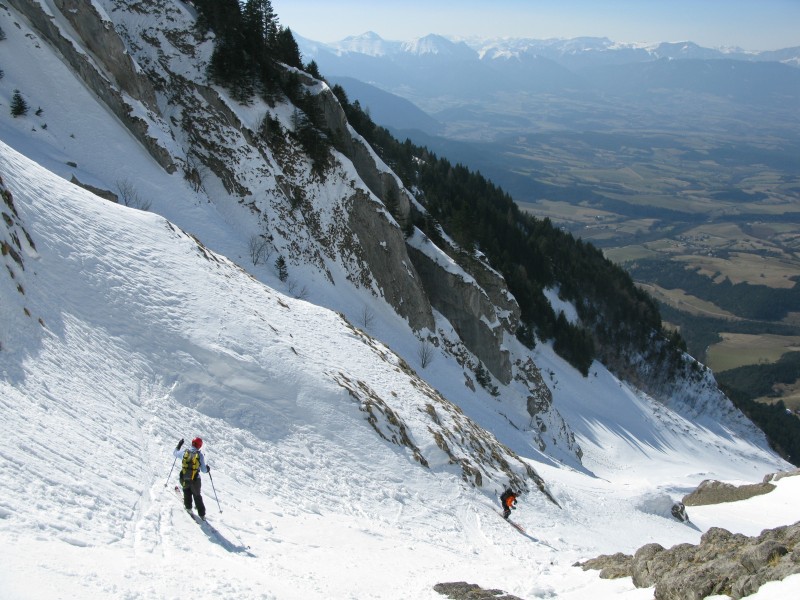 #17 Plongeon : Ne pas rater le sentier à gauche, devant ça cascade ! Plongeon : Ne pas rater le sentier à gauche, devant ça cascade !