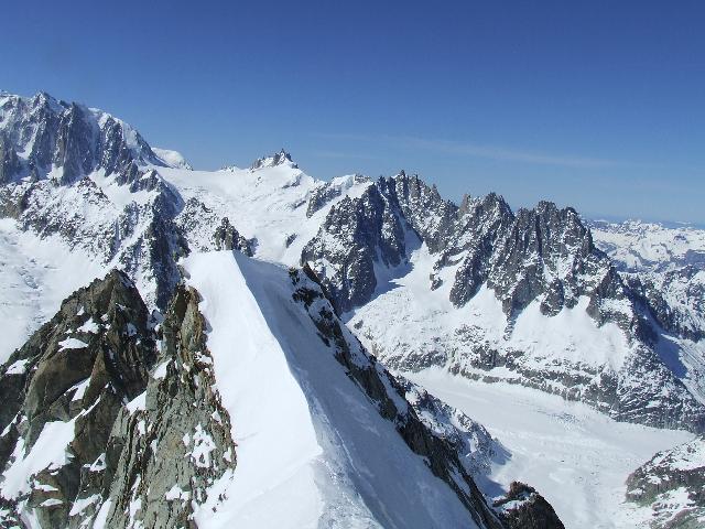 #2 couloir de l couloir de l'eboulement : l'arete sommitale menant au sommet