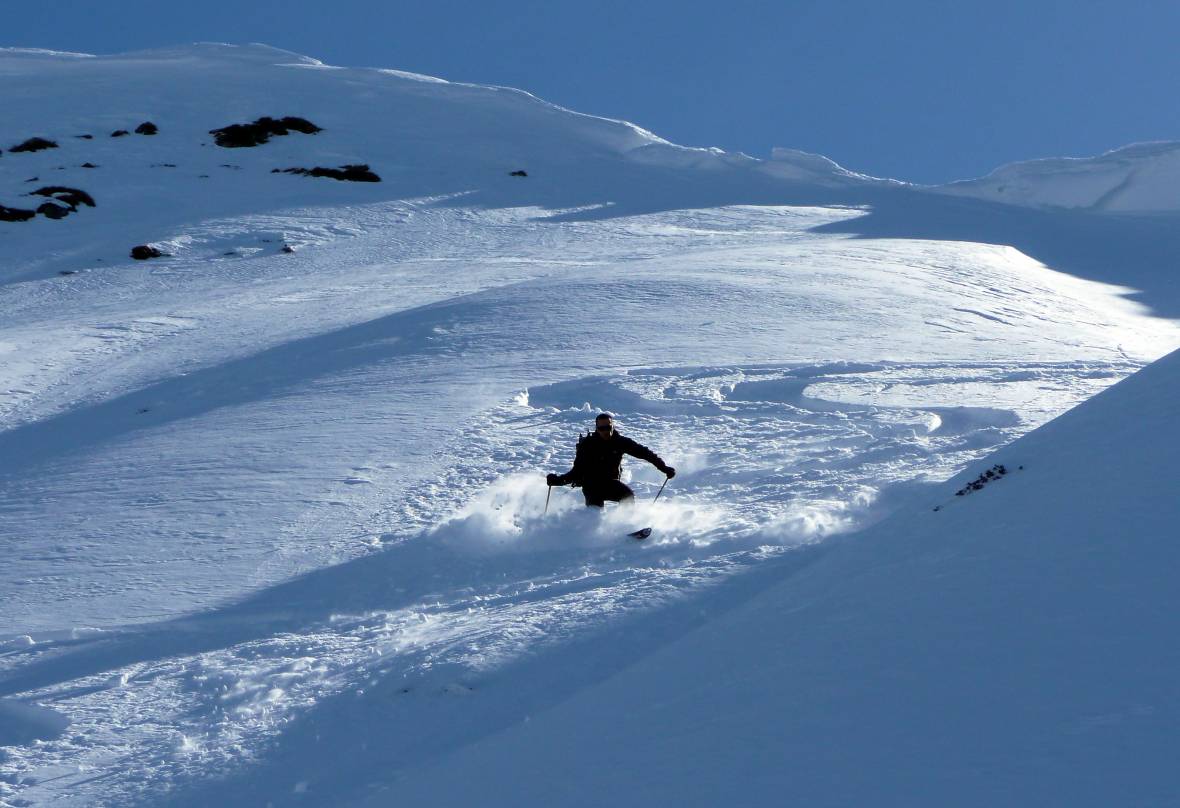 #1 premiers virages : sous la corniche qui n premiers virages : sous la corniche qui n'est pas bien grosse au milieu