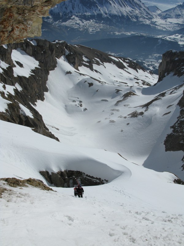 #14 Seconde grotte : Au dessus du Chourum et du vallon Seconde grotte : Au dessus du Chourum et du vallon