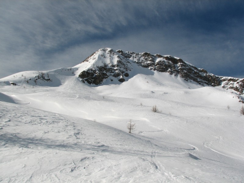 #1 Pentes nord de la Gardette. : Toujours en neige froide, le couloir à l Pentes nord de la Gardette. : Toujours en neige froide, le couloir à l'air bon.
