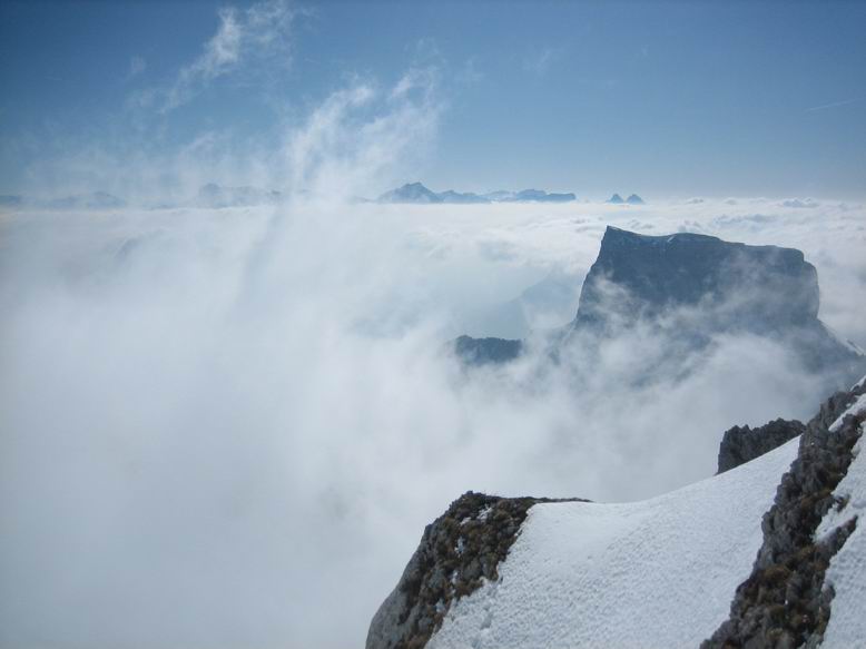 #5 Mont-Aiguille : Et toujours superbe Mont-Aiguille Mont-Aiguille : Et toujours superbe Mont-Aiguille