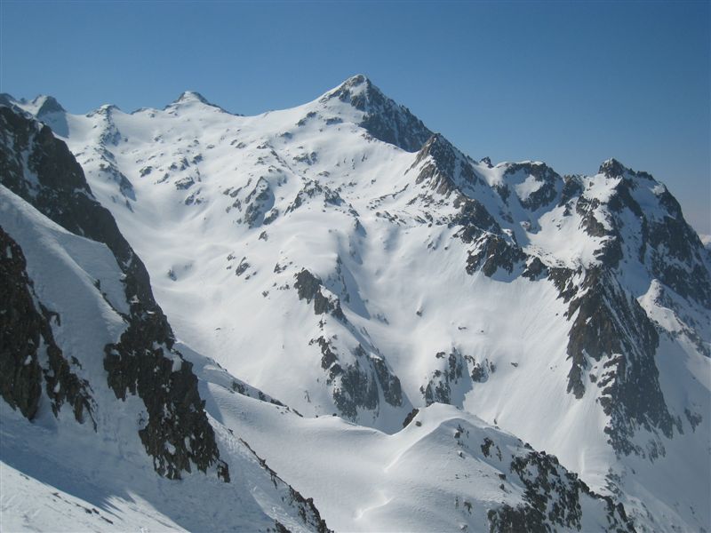 #2 Rocher blanc : conditions hivernal pour un mois de mars Rocher blanc : conditions hivernal pour un mois de mars