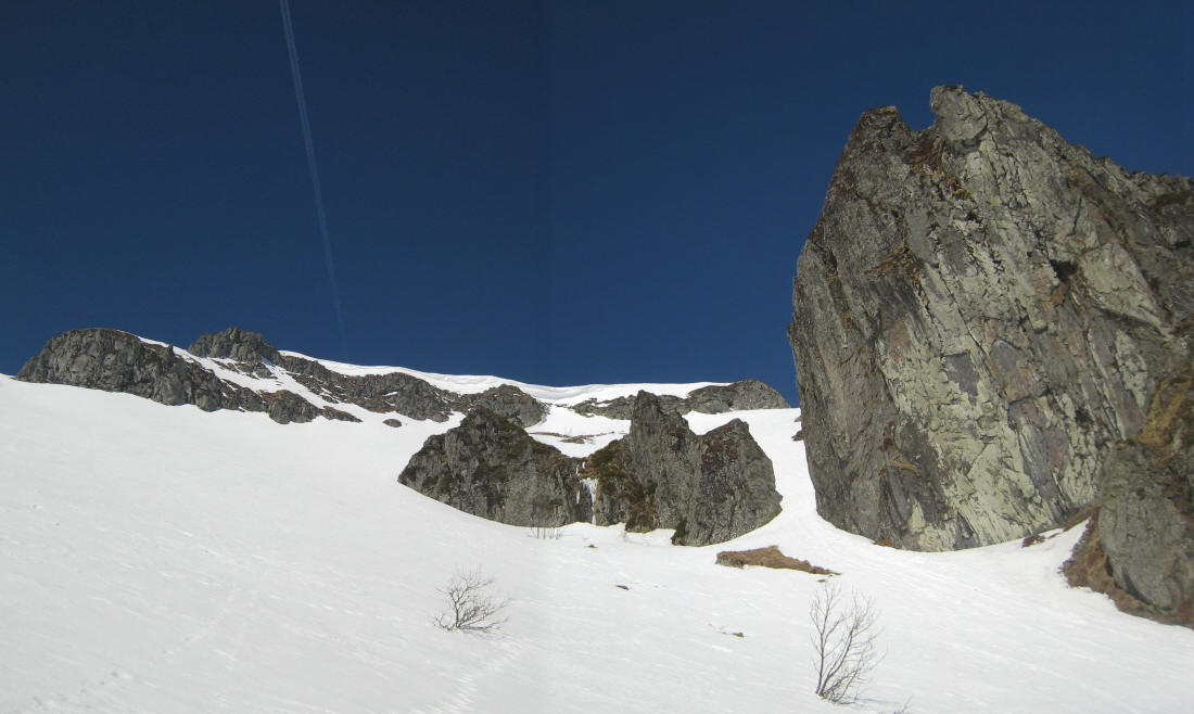 #4 Dent du Loup : en remontant la combe Dent du Loup : en remontant la combe