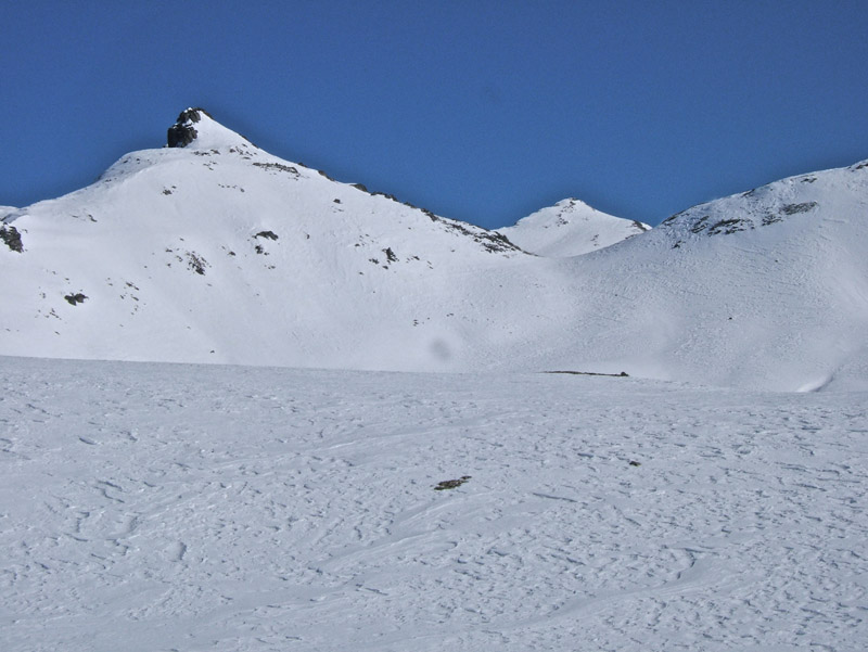 #9 La Cime de Pal disparaît à la Baisse de la Boulière sous le Rocher du Pigeon La Cime de Pal disparaît à la Baisse de la Boulière sous le Rocher du Pigeon
