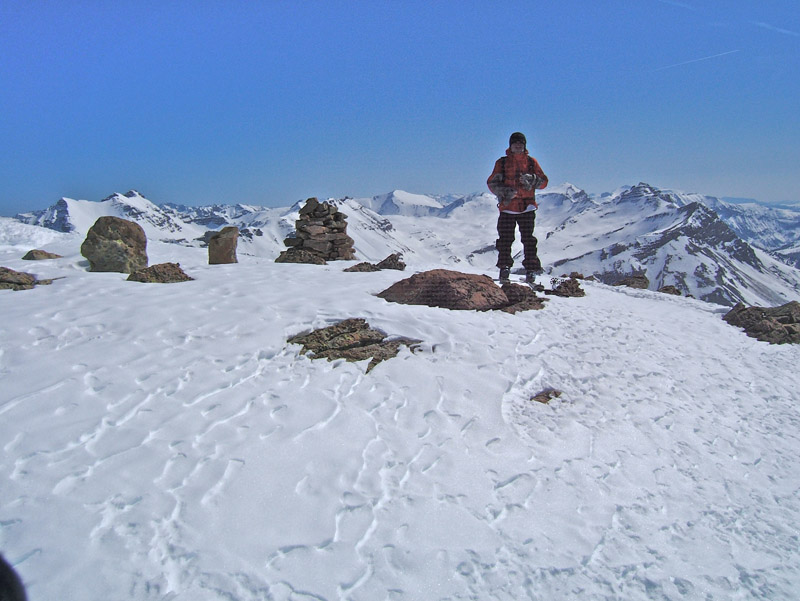 #7 Montagne de l Montagne de l'Avalanche : Montagne de l'Avalanche vue admirable mais on ne vas pas s'attarder il fait trop froid.