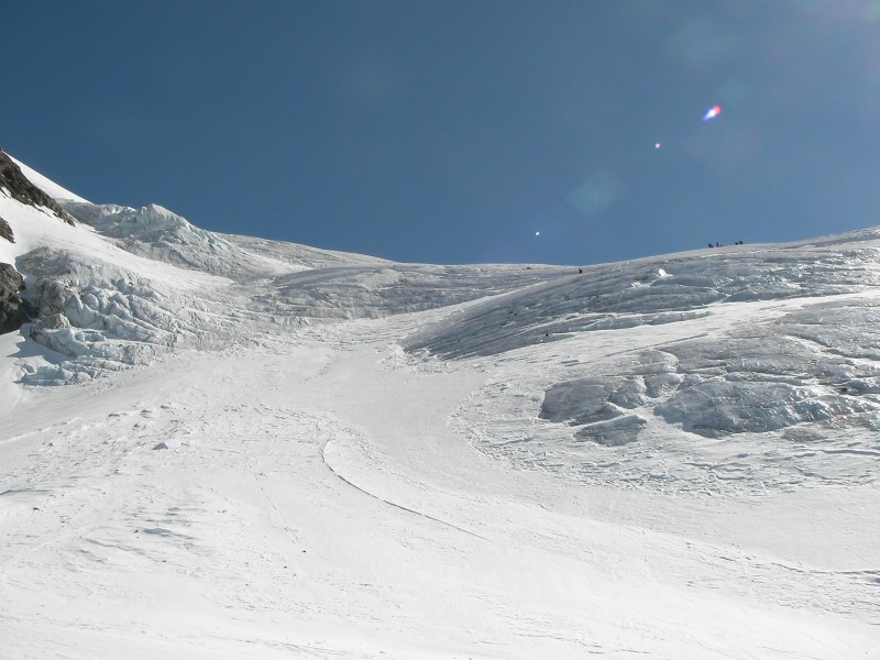 Glacier de l'armancette : zigzag entre les crevasses