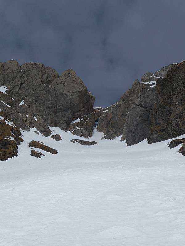 #8 Le Trou : Le couloir S Le Trou : Le couloir S