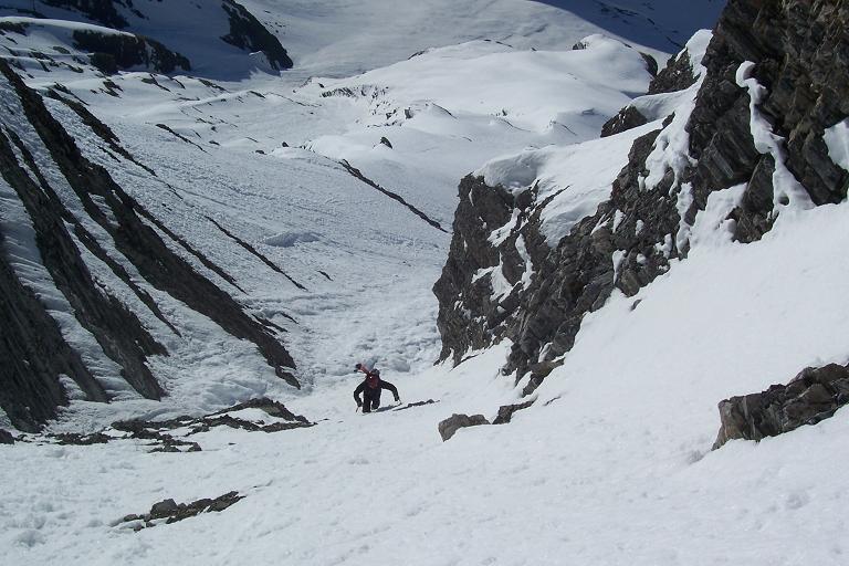 #7 Montée : Louis, qui vient de se faire plaisir dans la goulotte. Sagouin va! Montée : Louis, qui vient de se faire plaisir dans la goulotte. Sagouin va!