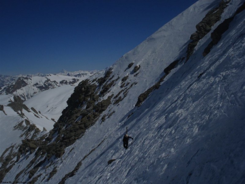 Couloir Nord du Pelat : Phil'Ô dans la traversé pour gagner le couloir Nord