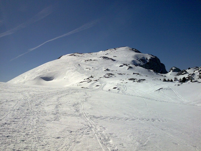 #1 Un peu avant le sommet : La neige est enfin moins dure en fin de matinée Un peu avant le sommet : La neige est enfin moins dure en fin de matinée