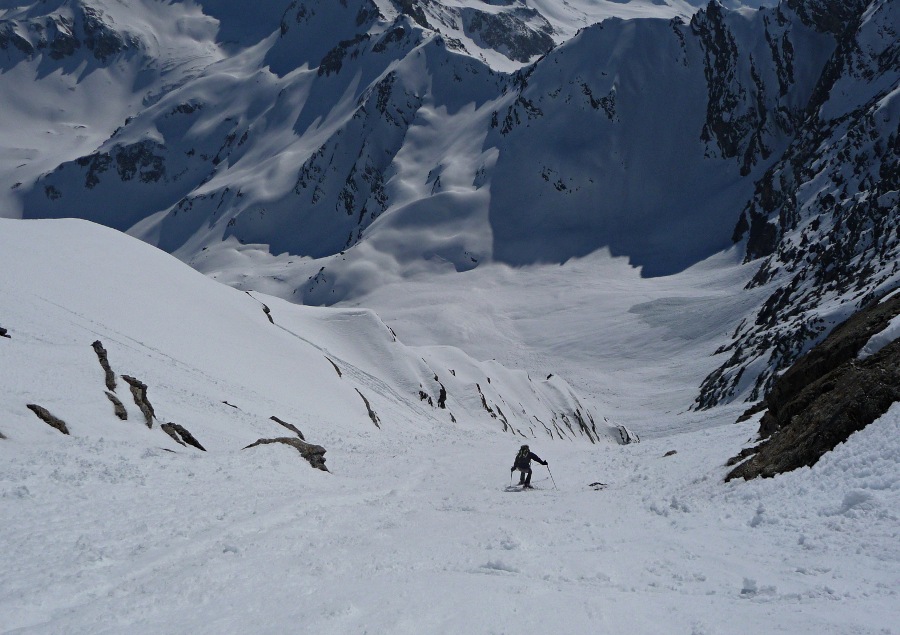 Bas du couloir : Ca devient plus lourd et légèrement goulotté