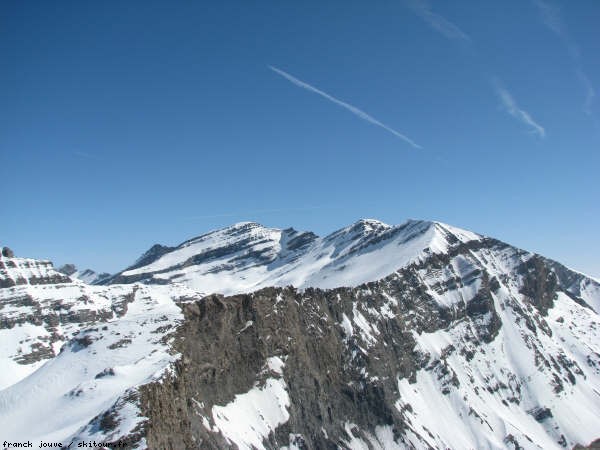 #2 L L'estrop : Vue sur l'Estrop (2961 m)